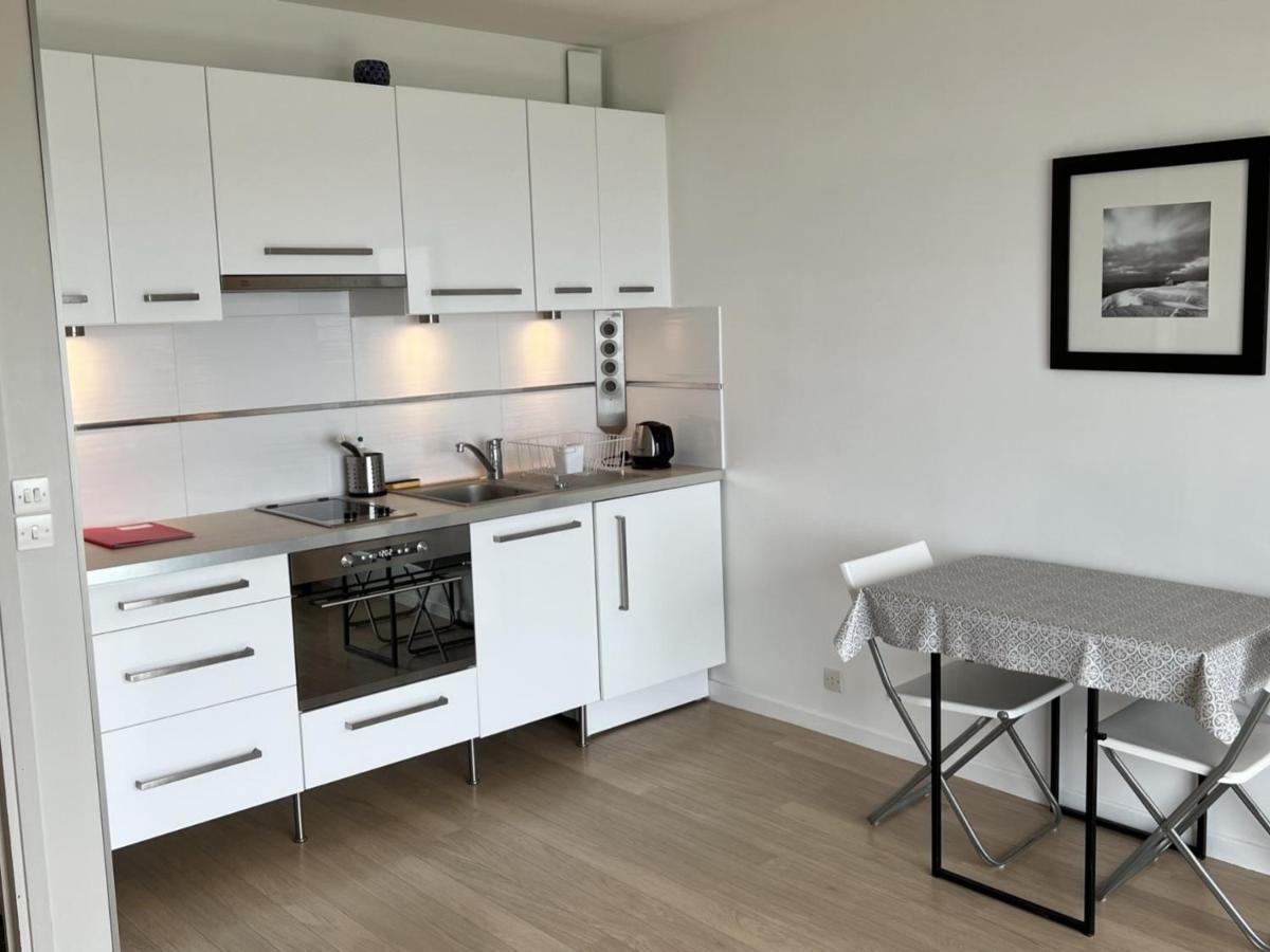 Studio En Centre-Ville De Cabourg Avec Balcon Et Parking - Fr-1-487-345 ภายนอก รูปภาพ